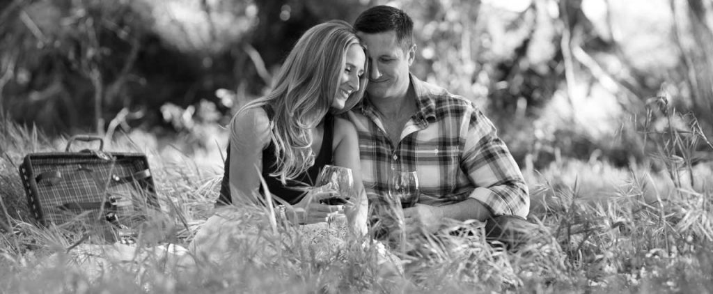 Outdoor couples photography