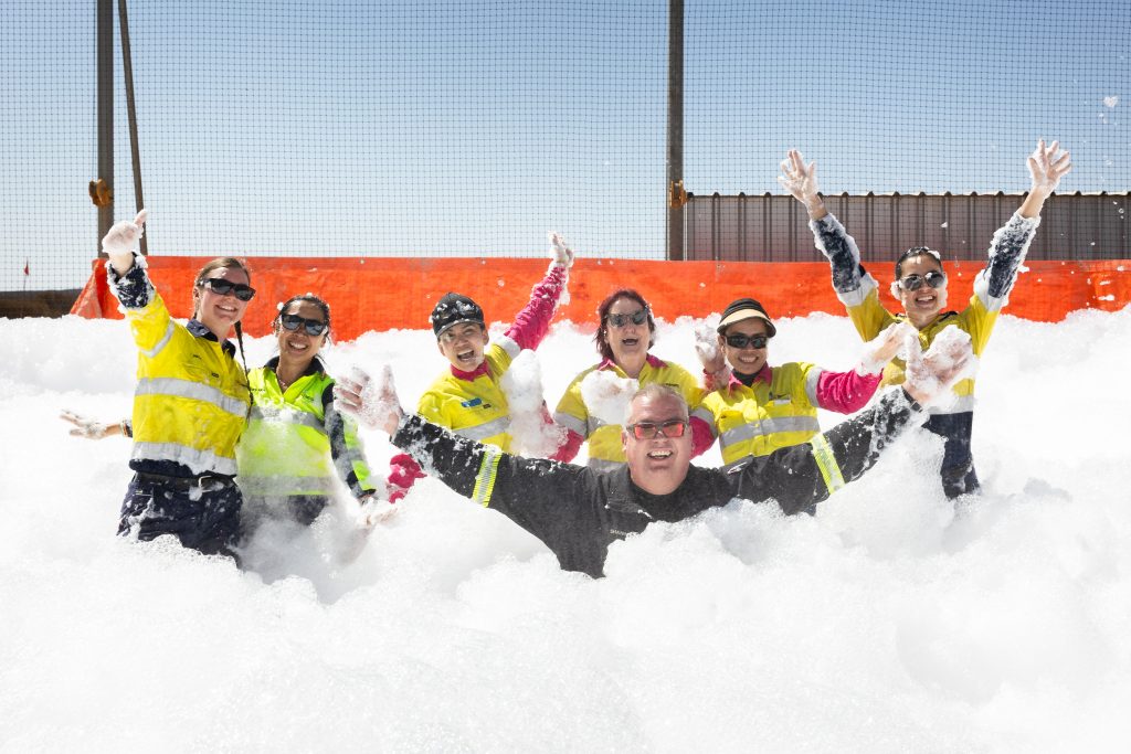 Event photography: mining